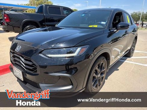 Used 2024 Honda HR-V Sport image 1