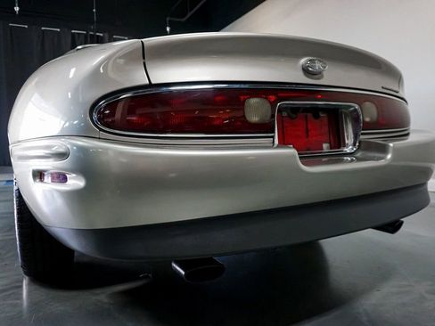 Used 1997 Buick Riviera Supercharged Coupe image 45