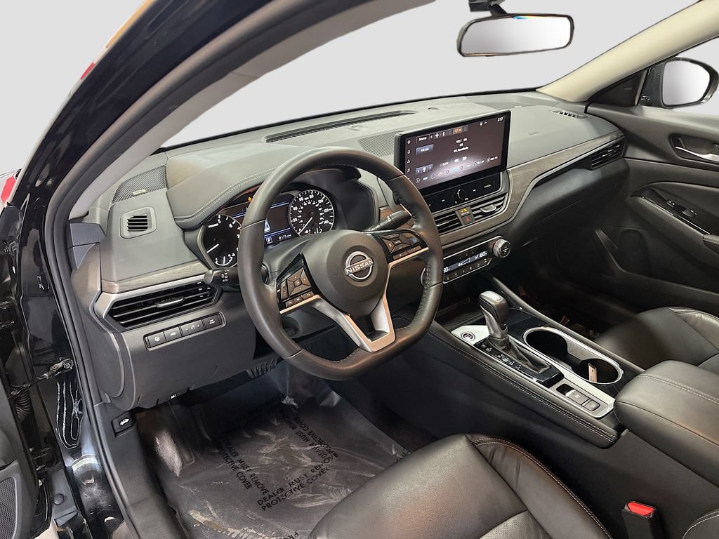 Used 2024 Nissan Altima 2.5 SL AWD/4WD image 9