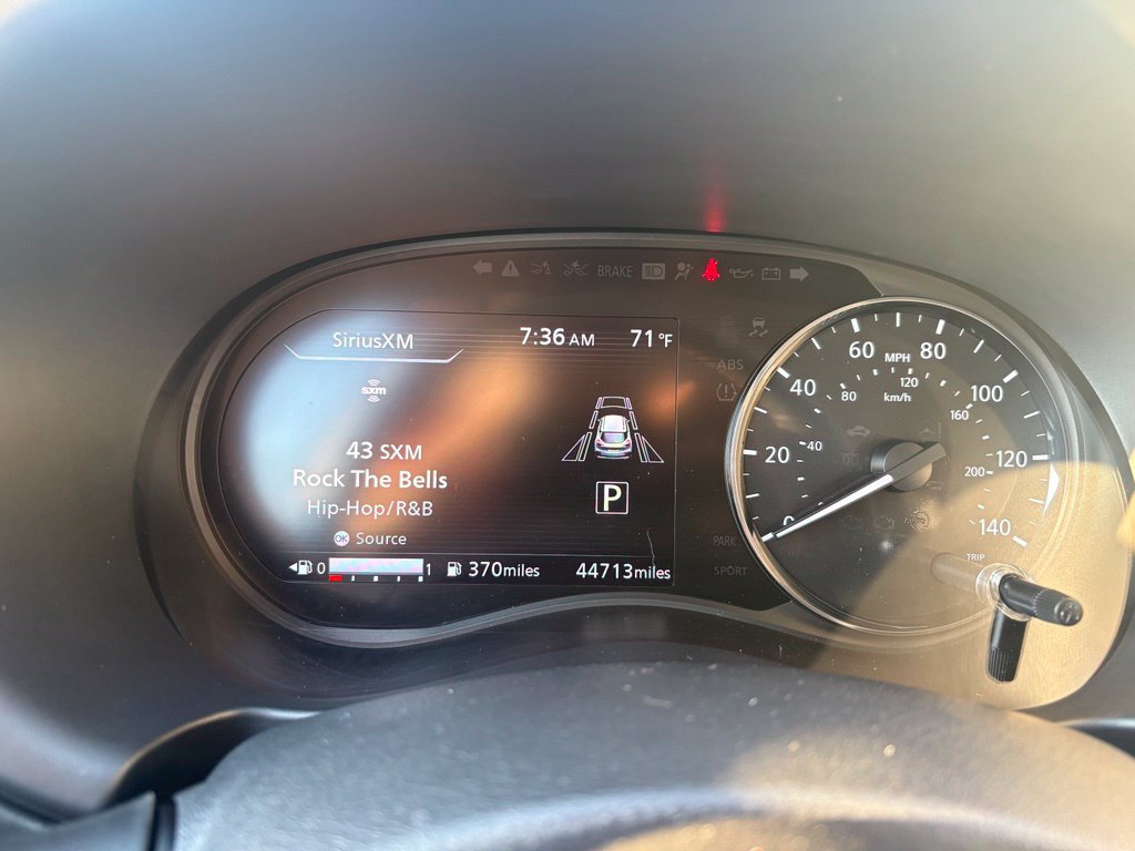 Used 2023 Nissan Kicks SR w/ SR Premium Package FWD image 30
