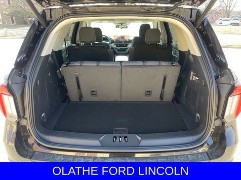 New 2026 Ford Explorer Active image 21