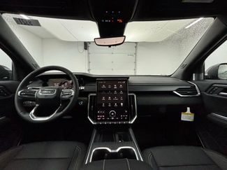 New 2026 GMC Acadia Elevation w/ Elevation Premium Package AWD/4WD video 3