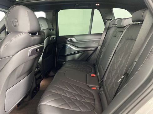 New 2026 BMW X5 xDrive40i w/ M Sport Package image 18