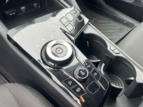Used 2023 Kia Sportage LX AWD/4WD image 21
