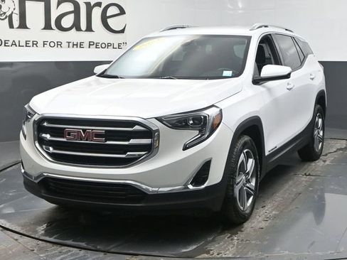 Used 2021 GMC Terrain SLT w/ Infotainment Package II image 3