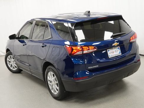 Certified 2022 Chevrolet Equinox LS FWD image 39