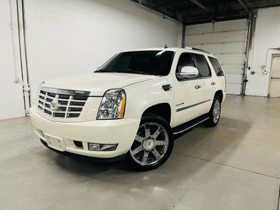 Used 2010 Cadillac Escalade Luxury