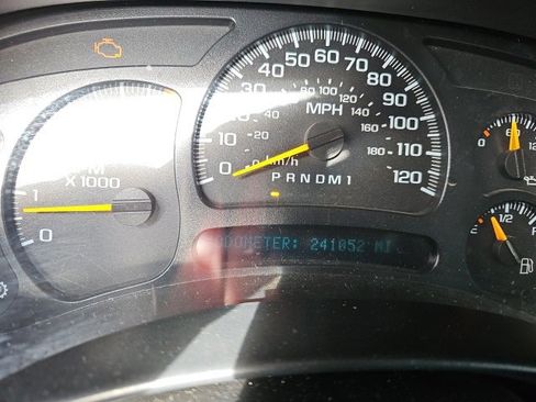 Used 2006 Chevrolet Silverado 2500 LT image 14