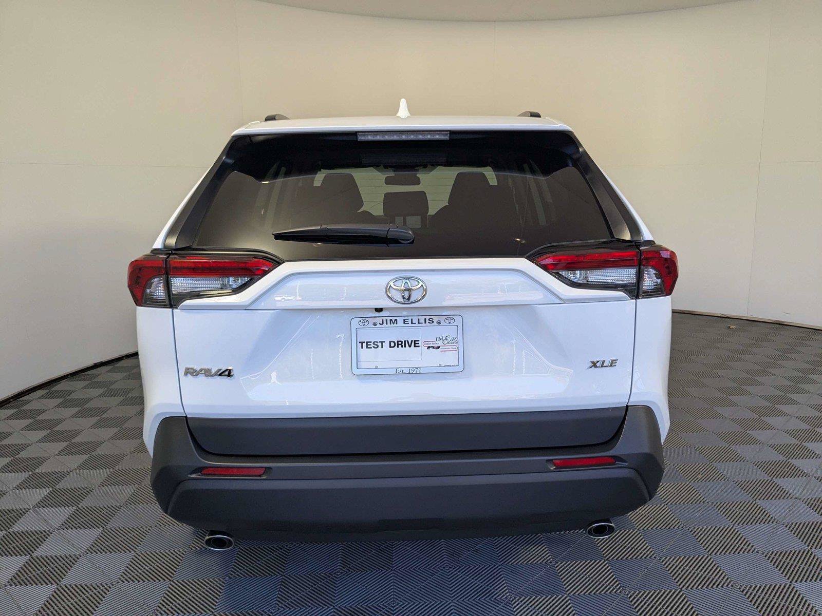 Certified 2025 Toyota RAV4 XLE w/ Convenience Package FWD image 6