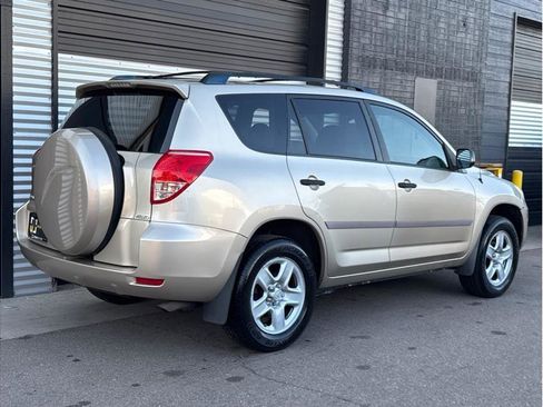 Used 2007 Toyota RAV4 4WD image 3