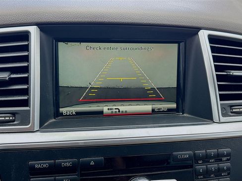 Used 2015 Mercedes-Benz ML 350 4MATIC image 10