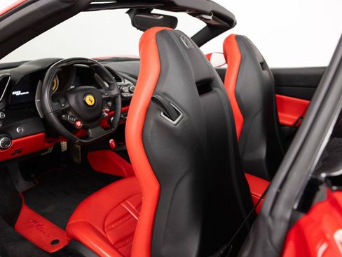 Certified 2017 Ferrari 488 Spider RWD image 65