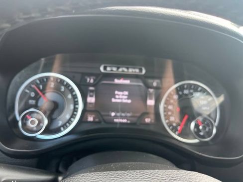 Used 2020 RAM 1500 Laramie w/ Sport Appearance Package AWD/4WD image 39