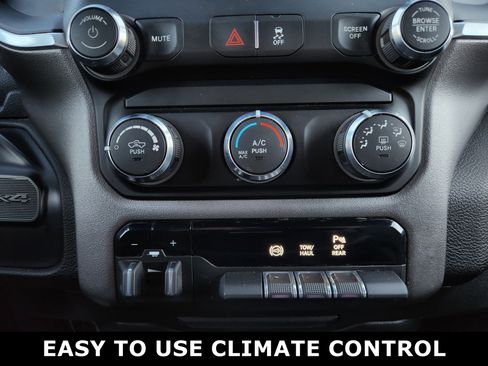 Used 2021 RAM 2500 Big Horn w/ Level 1 Equipment Group image 7