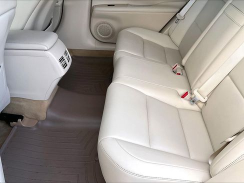 Used 2013 Lexus ES 350 w/ Premium Pkg image 17