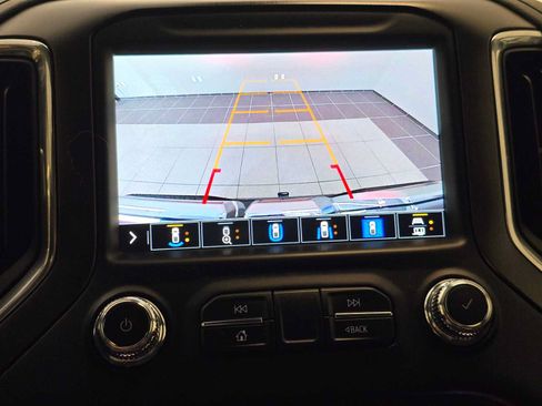 Used 2021 GMC Sierra 1500 AT4 w/ AT4 Premium Package AWD/4WD image 13