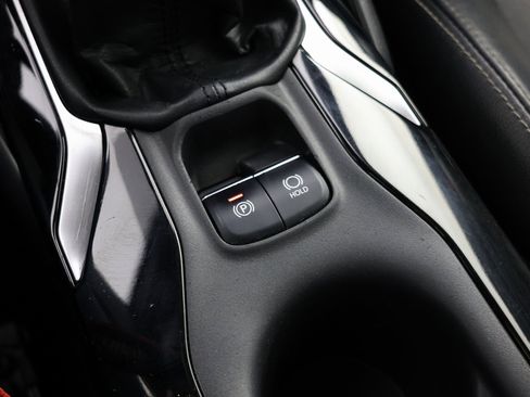 Used 2020 Toyota Corolla XSE image 30