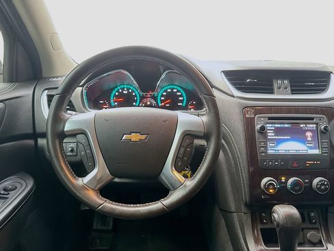 Used 2016 Chevrolet Traverse LT FWD image 24