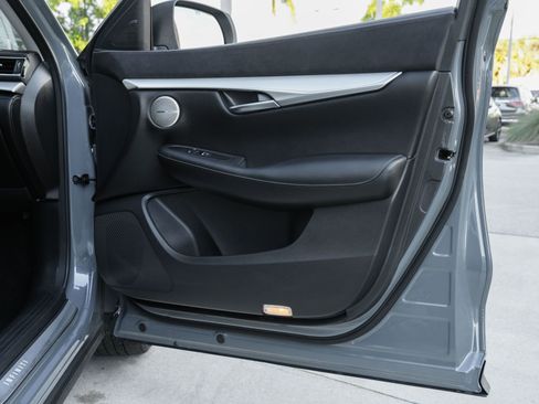 Used 2022 INFINITI QX50 Sensory image 37