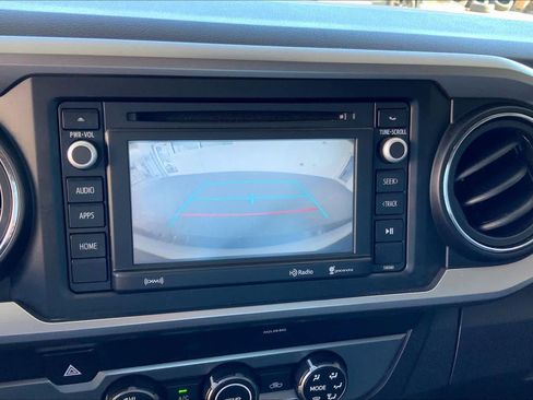 Used 2019 Toyota Tacoma SR5 image 29