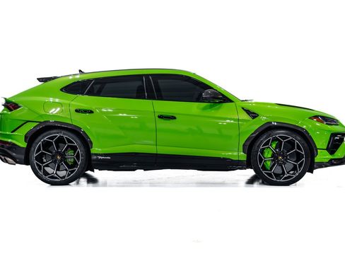Used 2023 Lamborghini Urus Performante image 9