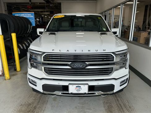 Used 2024 Ford F150 Platinum w/ Equipment Group 703A Plus image 3
