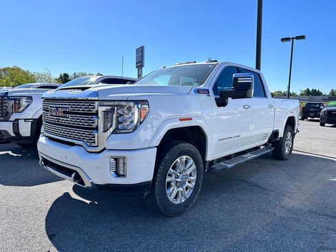 Certified 2022 GMC Sierra 2500 Denali AWD/4WD image 2