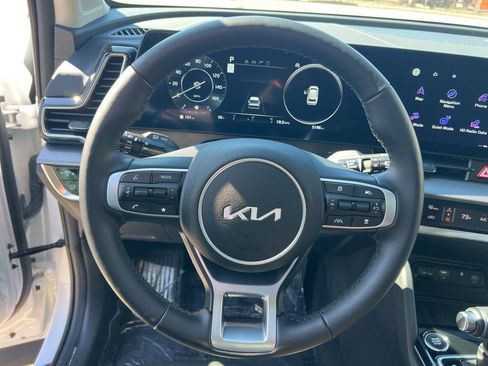 Certified 2025 Kia Sportage SX image 15