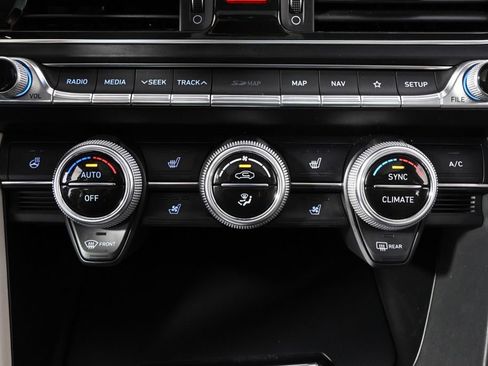 Used 2020 Genesis G70 3.3T w/ Prestige Package image 34