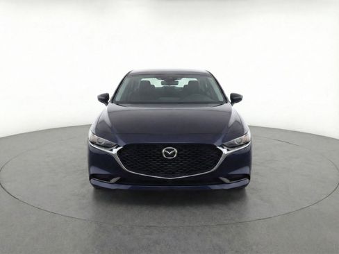 Used 2020 MAZDA MAZDA3 Sedan image 3