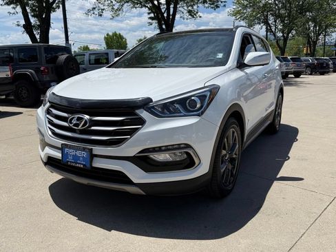 Used 2017 Hyundai Santa Fe Sport AWD/4WD image 8