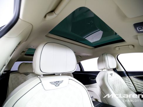 Used 2020 Bentley Flying Spur W12 AWD/4WD image 29