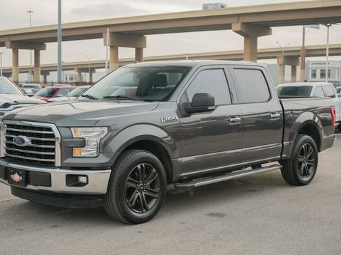 Used 2015 Ford F150 XLT w/ Equipment Group 302A Luxury image 19