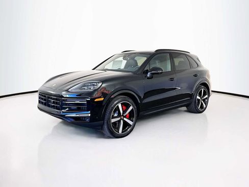 New 2026 Porsche Cayenne S image 1