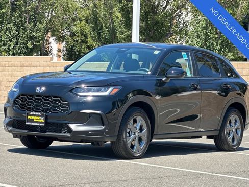 Certified 2026 Honda HR-V LX image 8