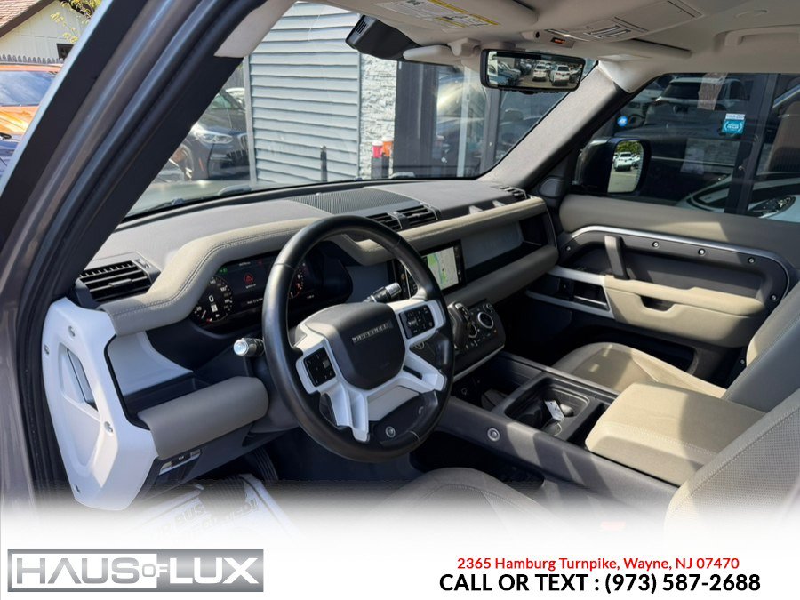 Used 2020 Land Rover Defender 110 SE AWD/4WD image 11