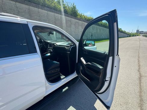 Used 2019 Chevrolet Suburban LS w/ Max Trailering Package AWD/4WD image 31