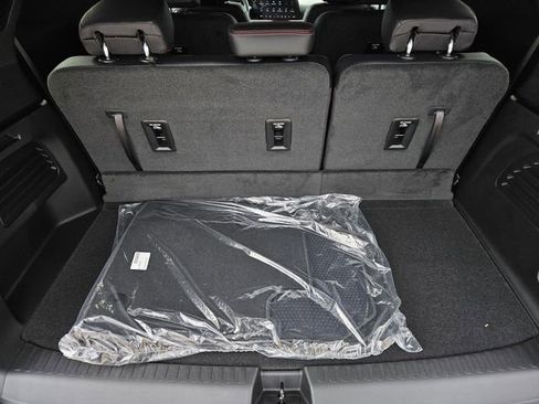 New 2026 Chevrolet Traverse Z71 w/ Enhanced Driving Package image 6