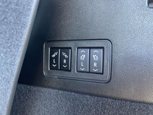 Used 2024 Cadillac XT6 Sport AWD/4WD image 49