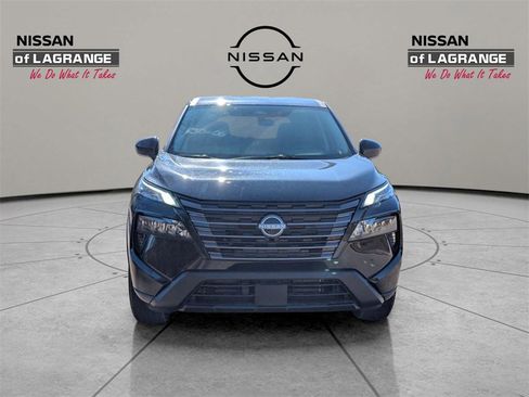 New 2026 Nissan Rogue SV w/ Cold Weather Package image 2