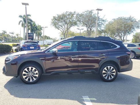 Used 2025 Subaru Outback Touring image 2