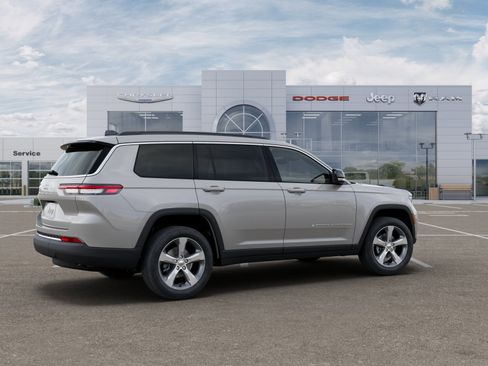 New 2025 Jeep Grand Cherokee L Limited w/ Luxury Tech Group II image 2