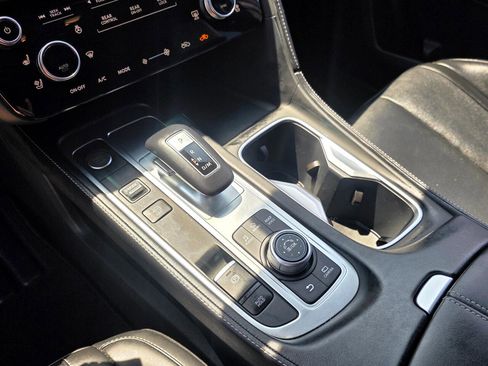 Used 2025 INFINITI QX60 Luxe w/ Black Edition image 9