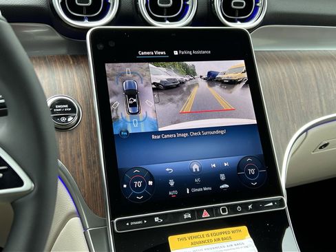 Used 2026 Mercedes-Benz GLC 300 4MATIC image 17