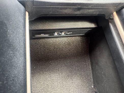 Used 2021 Mercedes-Benz C 300 Sedan image 22