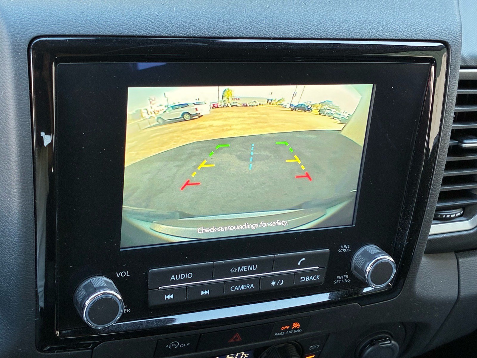 Used 2024 Nissan Frontier SV w/ SV Convenience Package RWD image 14