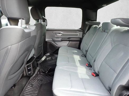 Used 2022 RAM 1500 Big Horn AWD/4WD image 8