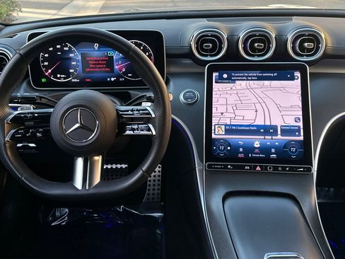Used 2024 Mercedes-Benz C 300 Sedan image 30