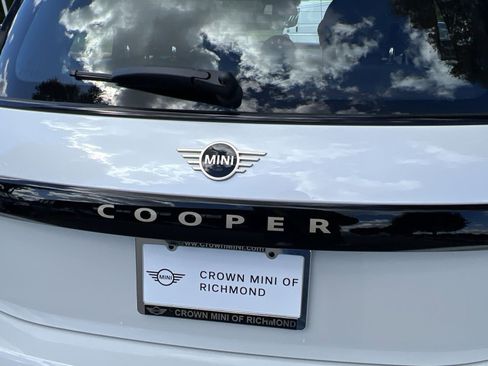 New 2026 MINI Cooper 2-Door Hardtop image 25