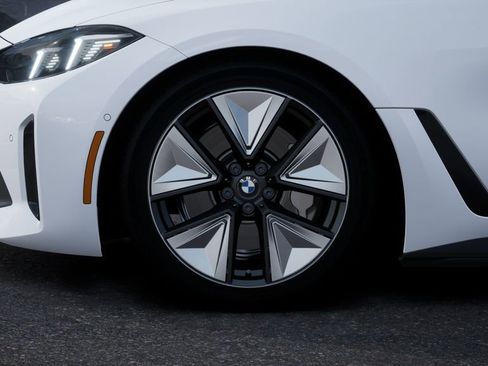 New 2026 BMW i4 eDrive40 w/ Premium Package image 7